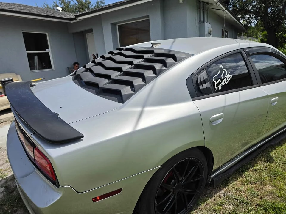 2012 Dodge Charger 7th Gen - Image 4 of 10