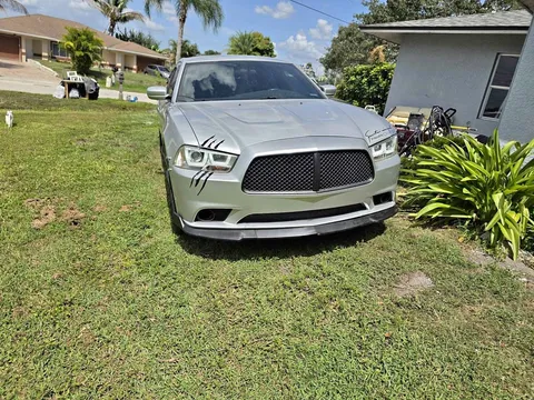 2012 Dodge Charger SXT Sedan 4D