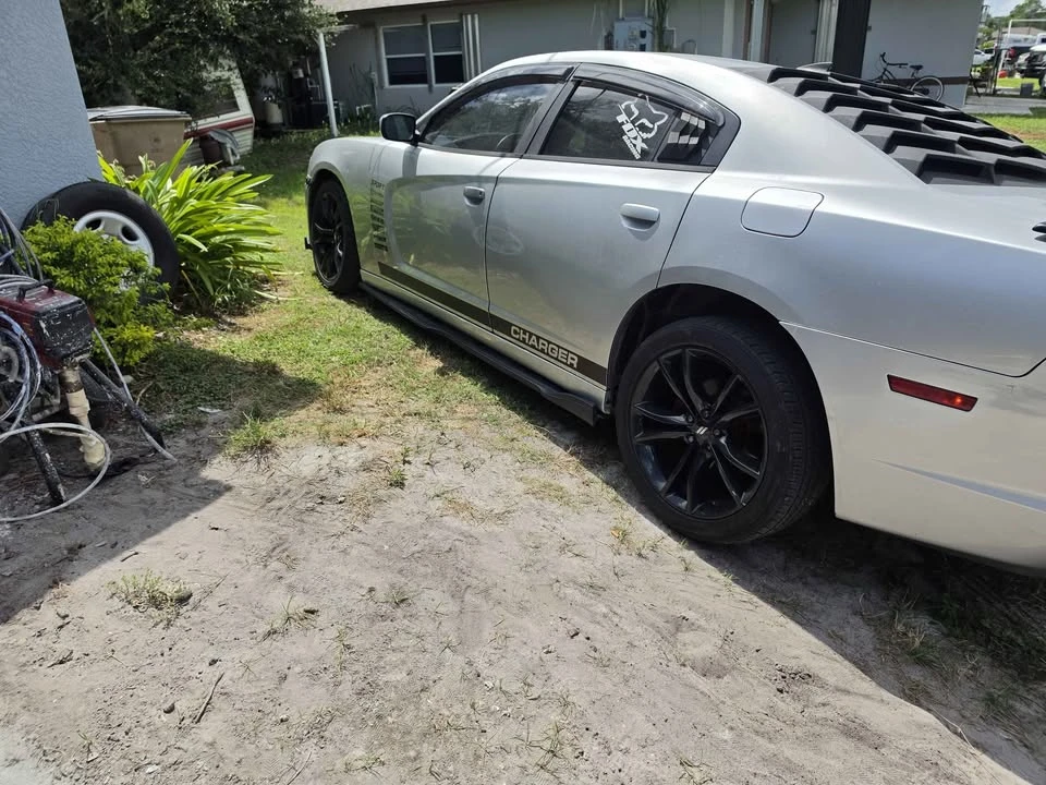 2012 Dodge Charger 7th Gen - Image 3 of 10