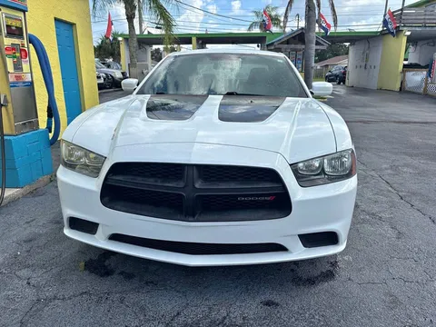2012 Dodge Charger SXT Sedan 4D