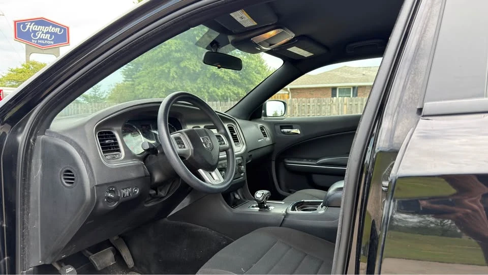 2012 Dodge Charger 7th Gen - Image 8 of 11