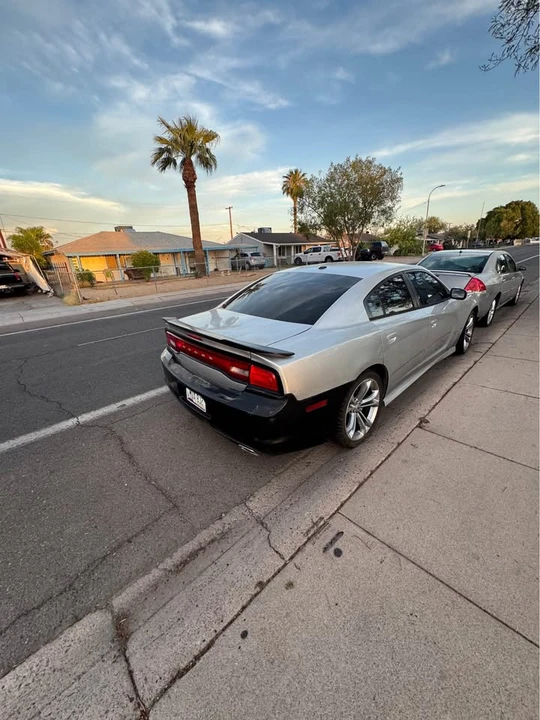 2012 Dodge Charger 7th Gen - Image 4 of 10