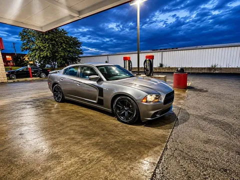 2012 Dodge Charger SXT Sedan 4D