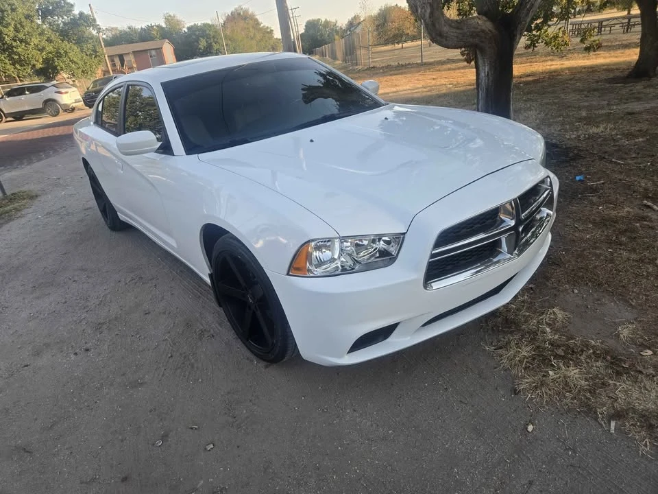 2012 Dodge Charger 7th Gen - Image 3 of 10