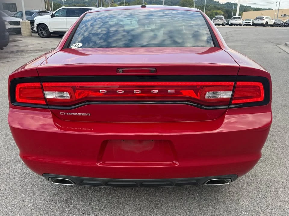 2012 Dodge Charger 7th Gen - Image 6 of 9