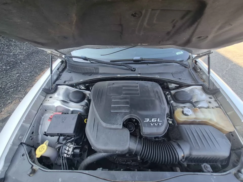2012 Dodge Charger 7th Gen - Image 7 of 11