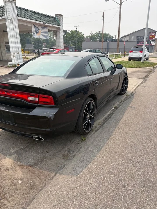 2012 Dodge Charger 7th Gen - Image 3 of 7