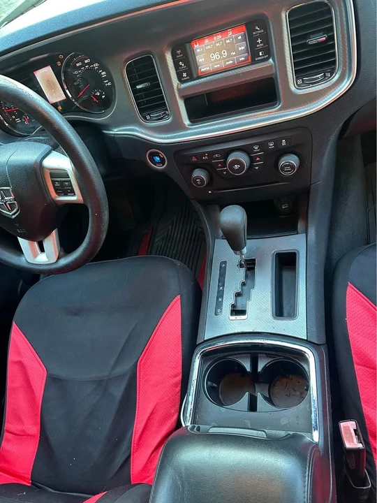 2012 Dodge Charger 7th Gen - Image 8 of 10