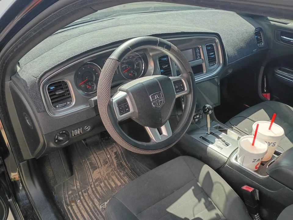 2012 Dodge Charger 7th Gen - Image 3 of 8