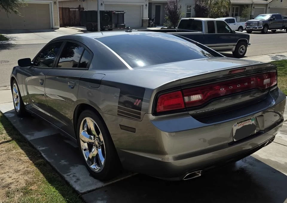 2012 Dodge Charger 7th Gen - Image 5 of 15