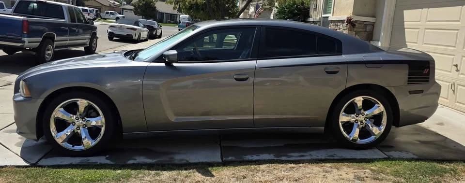 2012 Dodge Charger 7th Gen - Image 6 of 15
