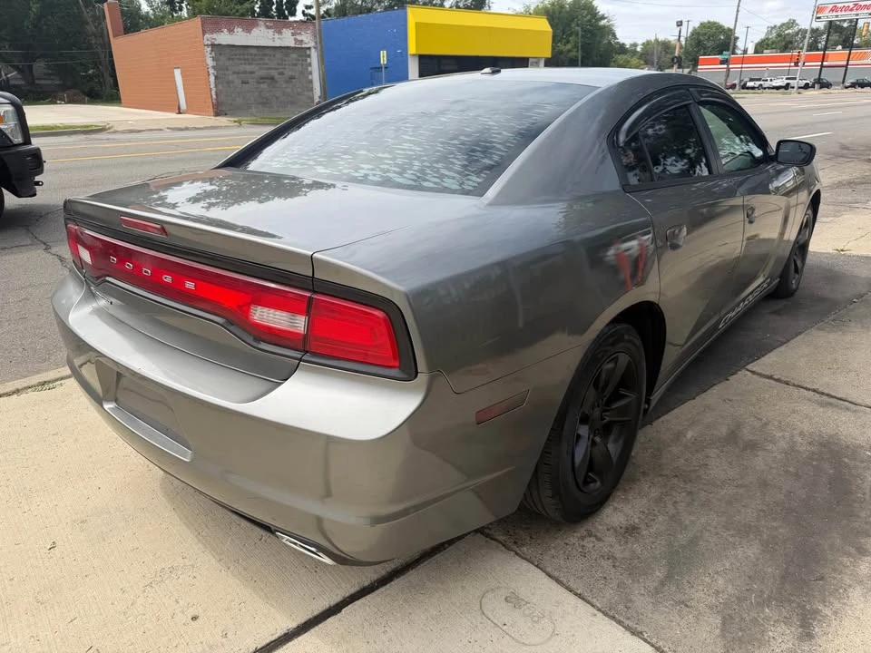 2012 Dodge Charger 7th Gen - Image 8 of 11