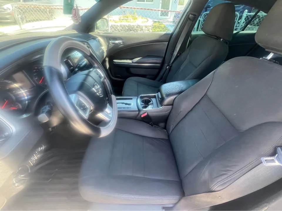 2012 Dodge Charger 7th Gen - Image 5 of 9