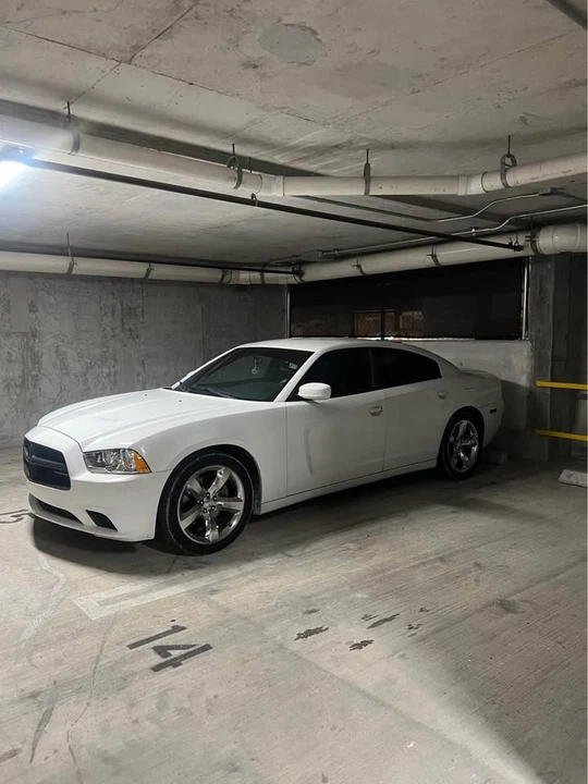2012 Dodge Charger 7th Gen - Image 8 of 9