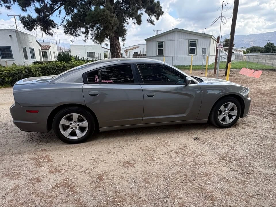 2012 Dodge Charger 7th Gen - Image 4 of 4