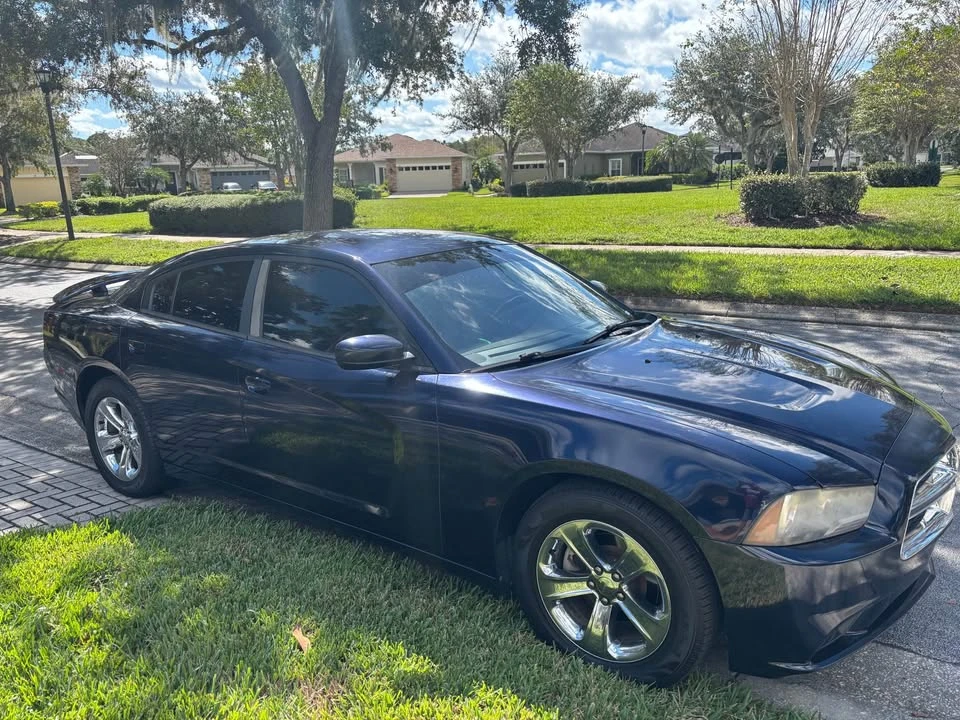 2012 Dodge Charger 7th Gen - Image 4 of 4