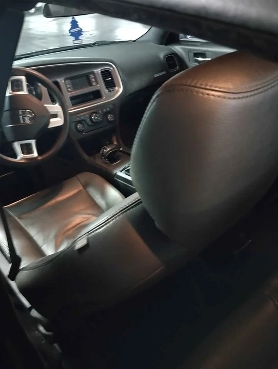 2012 Dodge Charger 7th Gen - Image 6 of 6