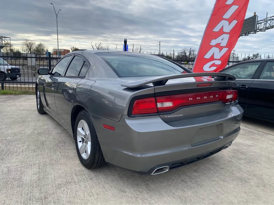 2012 Dodge Charger 7th Gen - Image 6 of 10
