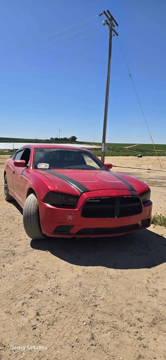 2012 Dodge Charger 7th Gen - Image 4 of 12