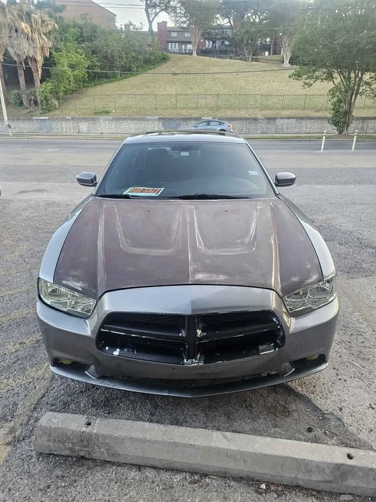 2012 Dodge Charger 7th Gen - Image 3 of 8