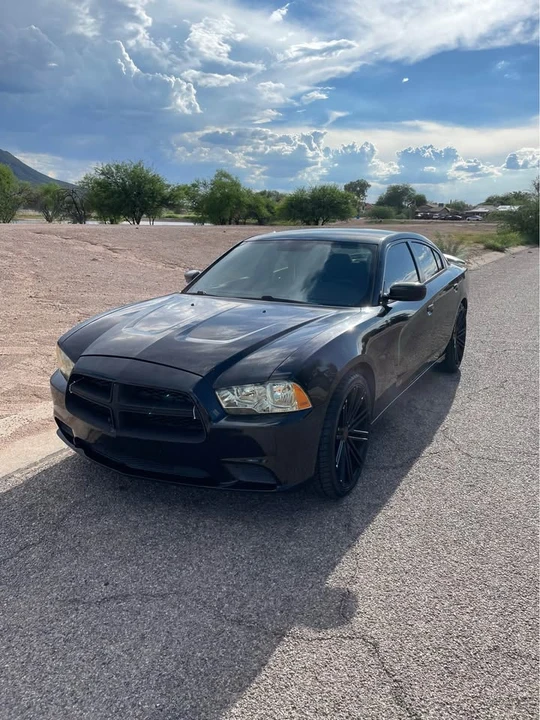 2012 Dodge Charger 7th Gen - Image 2 of 11