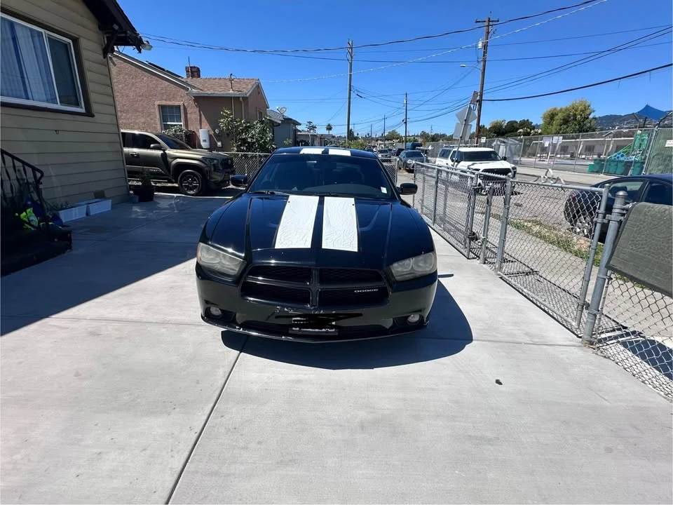2012 Dodge Charger 7th Gen - Image 8 of 14