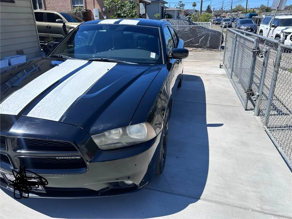 2012 Dodge Charger 7th Gen - Image 3 of 14
