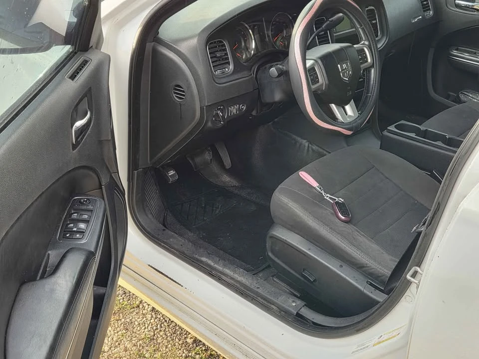 2012 Dodge Charger 7th Gen - Image 3 of 5