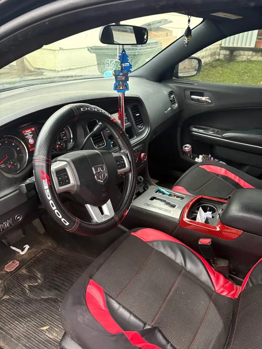 2012 Dodge Charger 7th Gen - Image 7 of 8