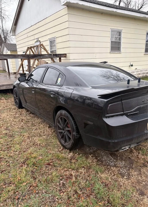 2012 Dodge Charger 7th Gen - Image 2 of 8