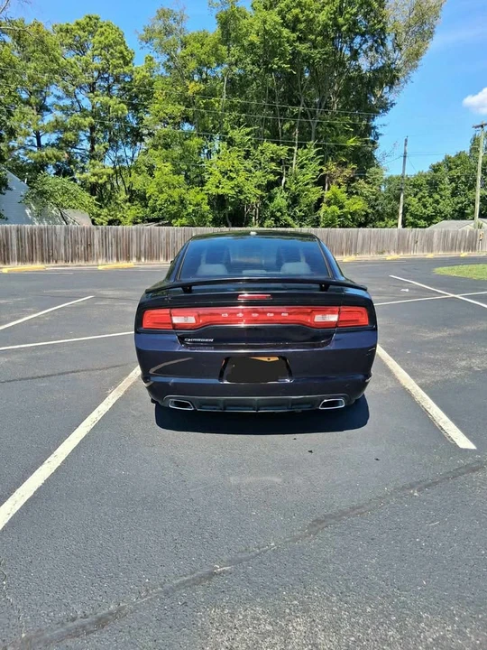 2012 Dodge Charger 7th Gen - Image 8 of 15