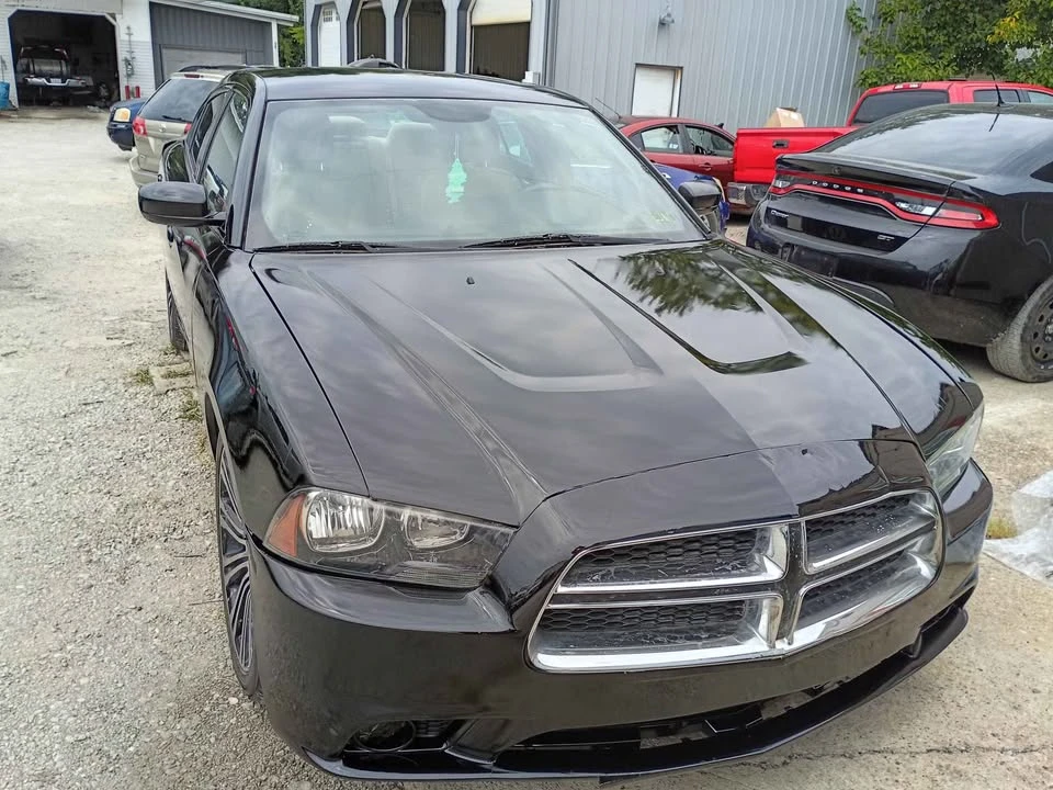 2012 Dodge Charger 7th Gen - Image 3 of 8