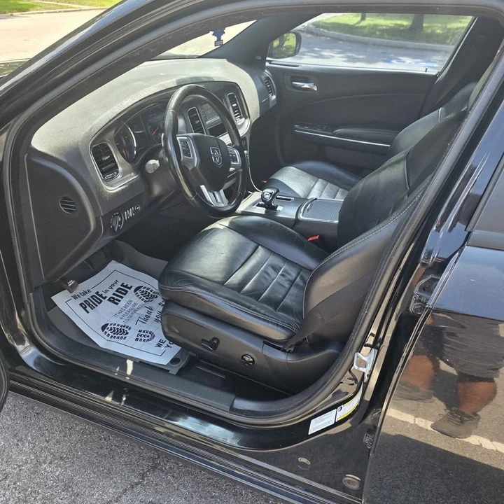 2012 Dodge Charger 7th Gen - Image 16 of 17