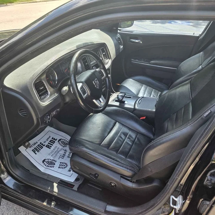 2012 Dodge Charger 7th Gen - Image 10 of 17