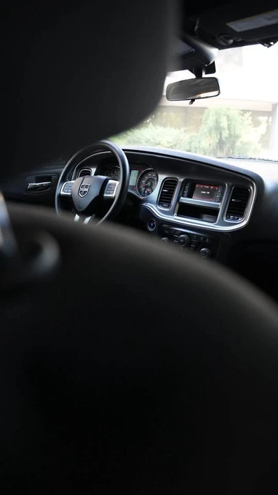 2012 Dodge Charger 7th Gen - Image 14 of 18
