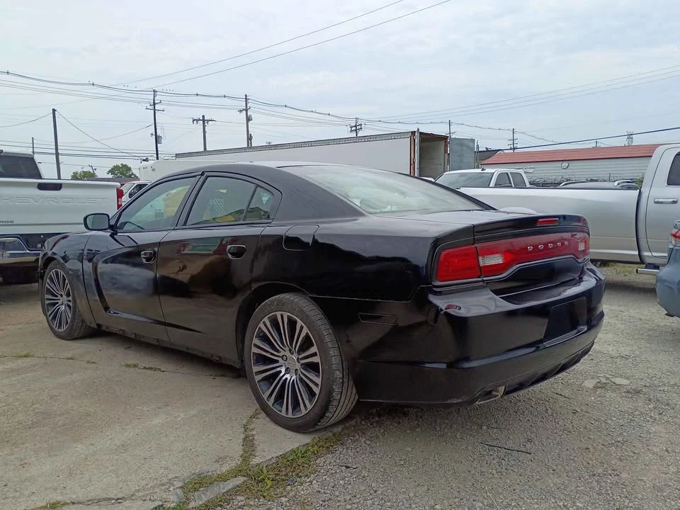 2012 Dodge Charger 7th Gen - Image 5 of 8