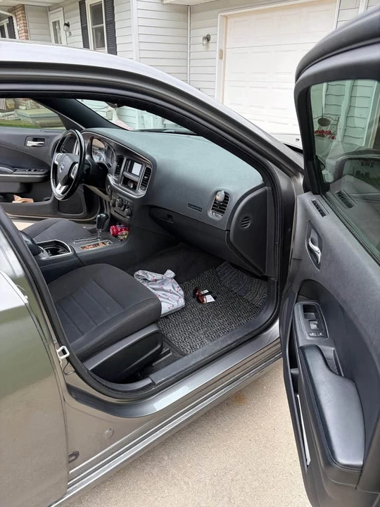 2012 Dodge Charger 7th Gen - Image 9 of 10