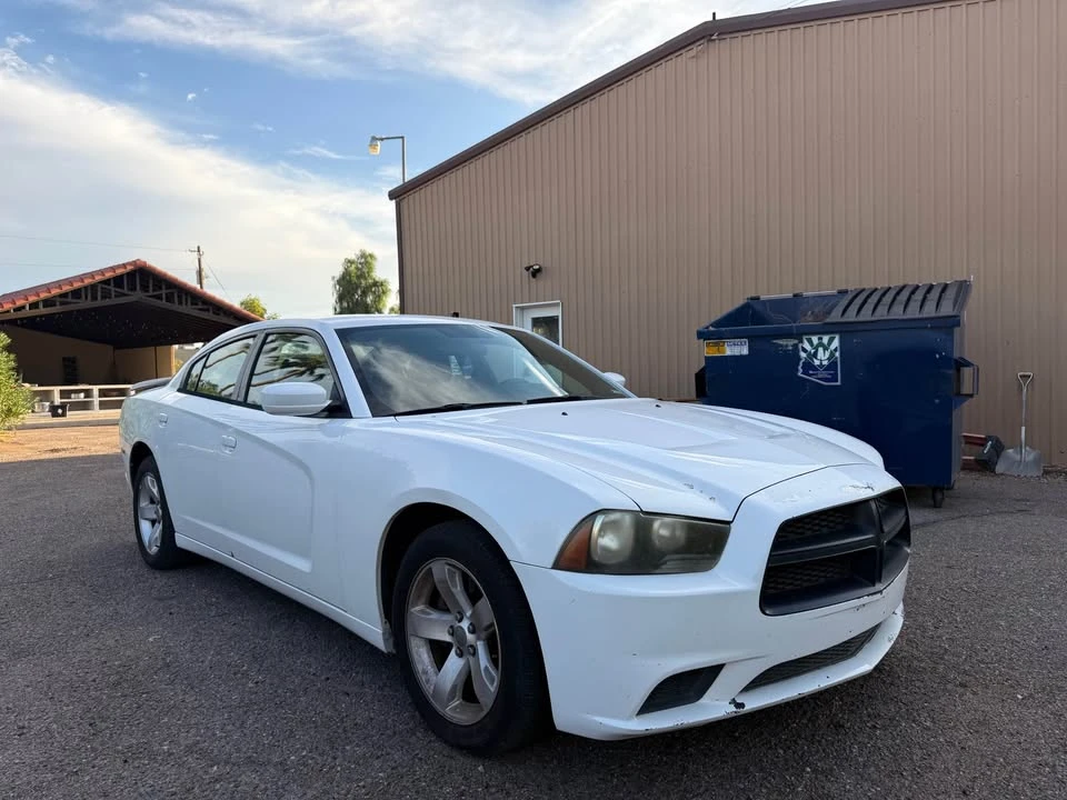 2012 Dodge Charger 7th Gen - Image 2 of 11