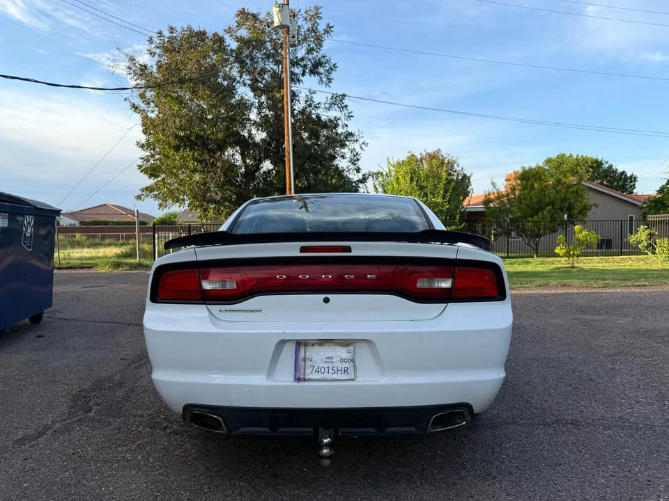 2012 Dodge Charger 7th Gen - Image 5 of 11