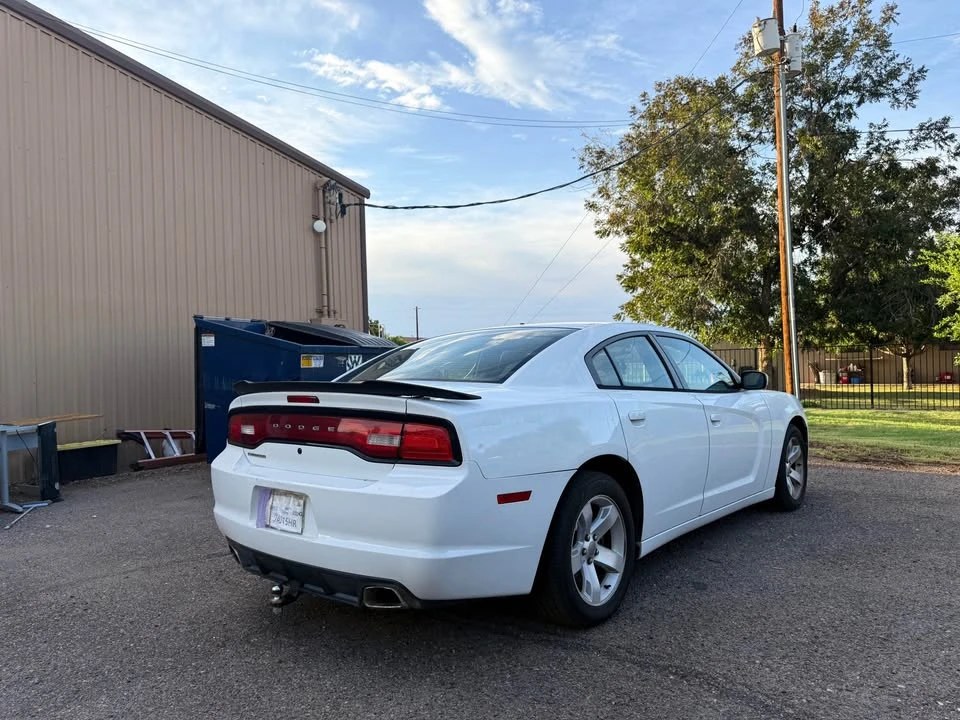 2012 Dodge Charger 7th Gen - Image 4 of 11