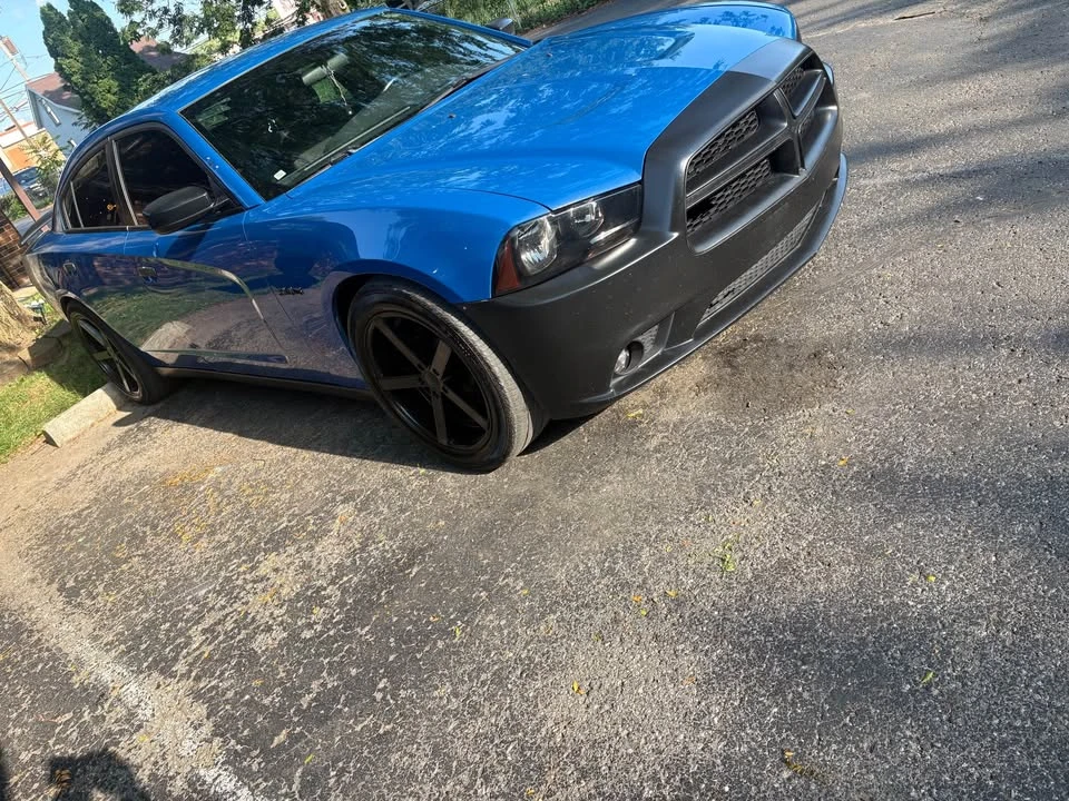 2012 Dodge Charger 7th Gen - Image 4 of 13