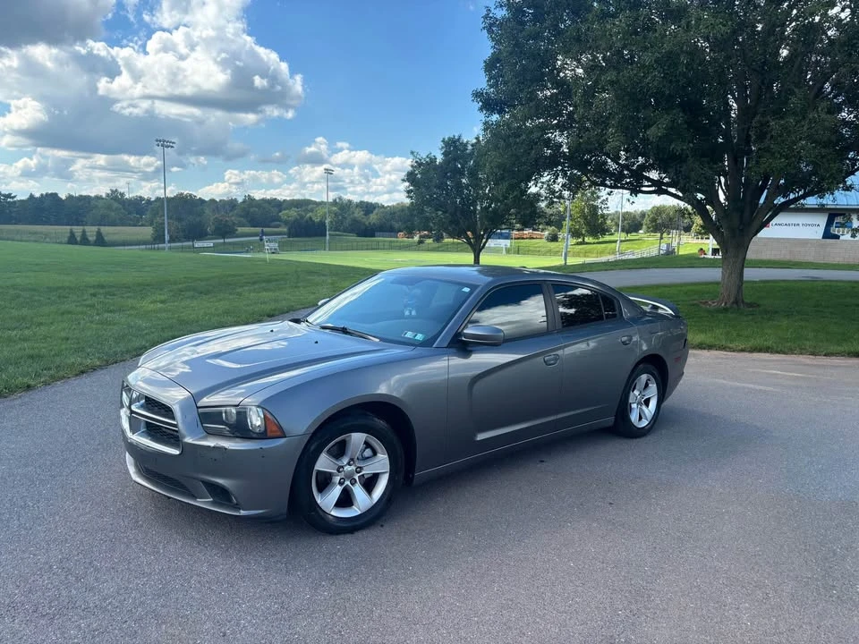 2012 Dodge Charger 7th Gen - Image 2 of 6