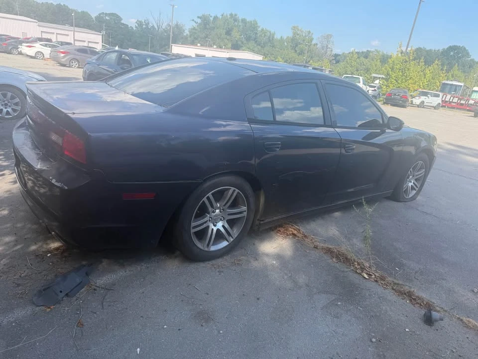 2012 Dodge Charger 7th Gen - Image 4 of 5