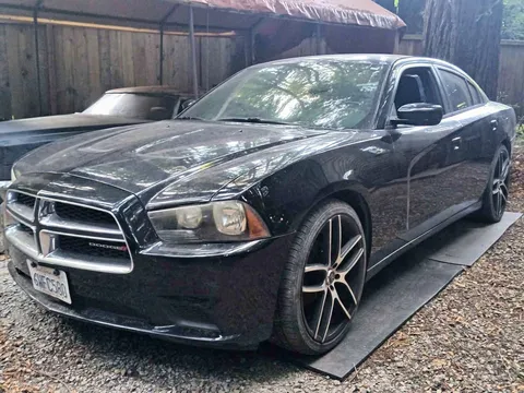 2012 Dodge Charger SE Sedan 4D
