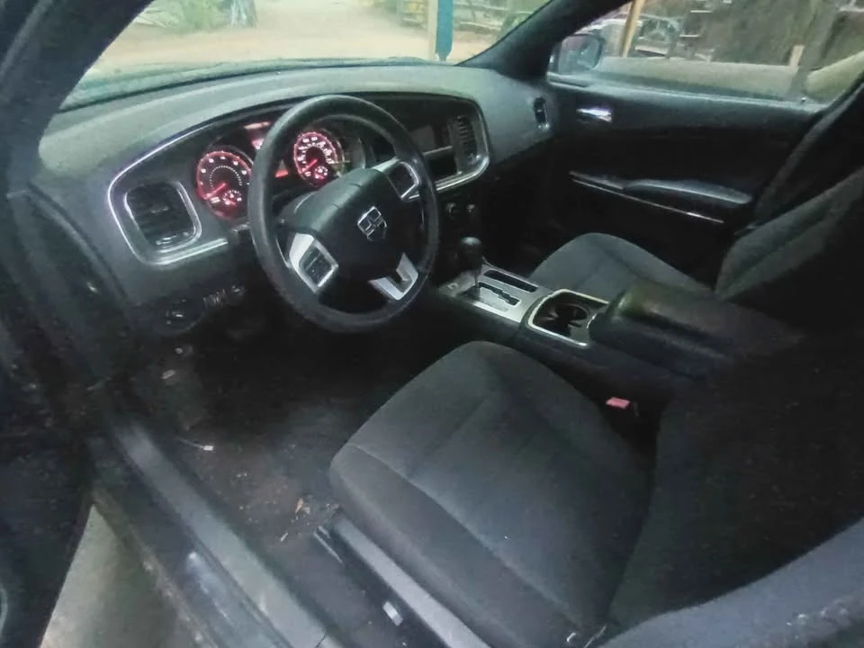 2012 Dodge Charger 7th Gen - Image 2 of 6