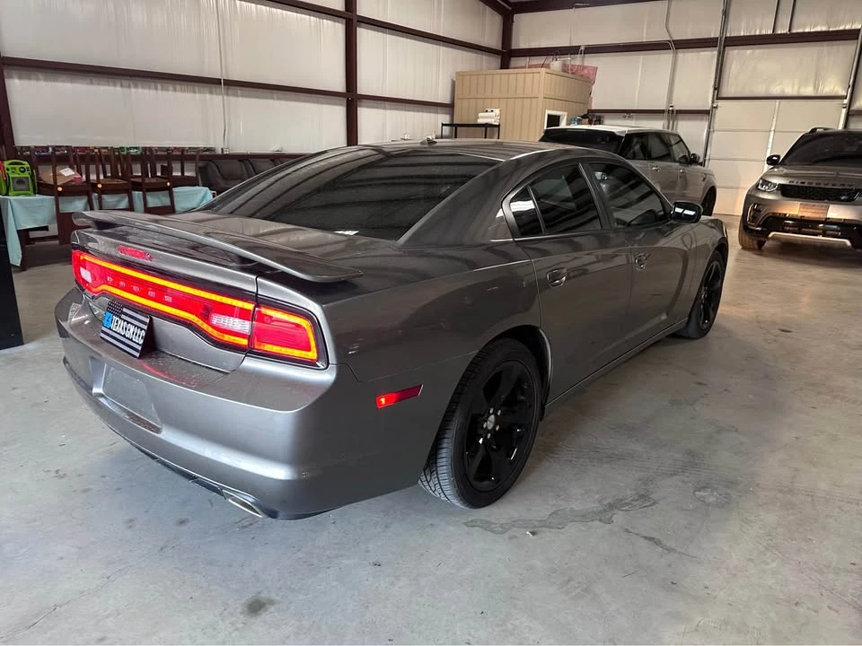 2012 Dodge Charger 7th Gen - Image 7 of 18