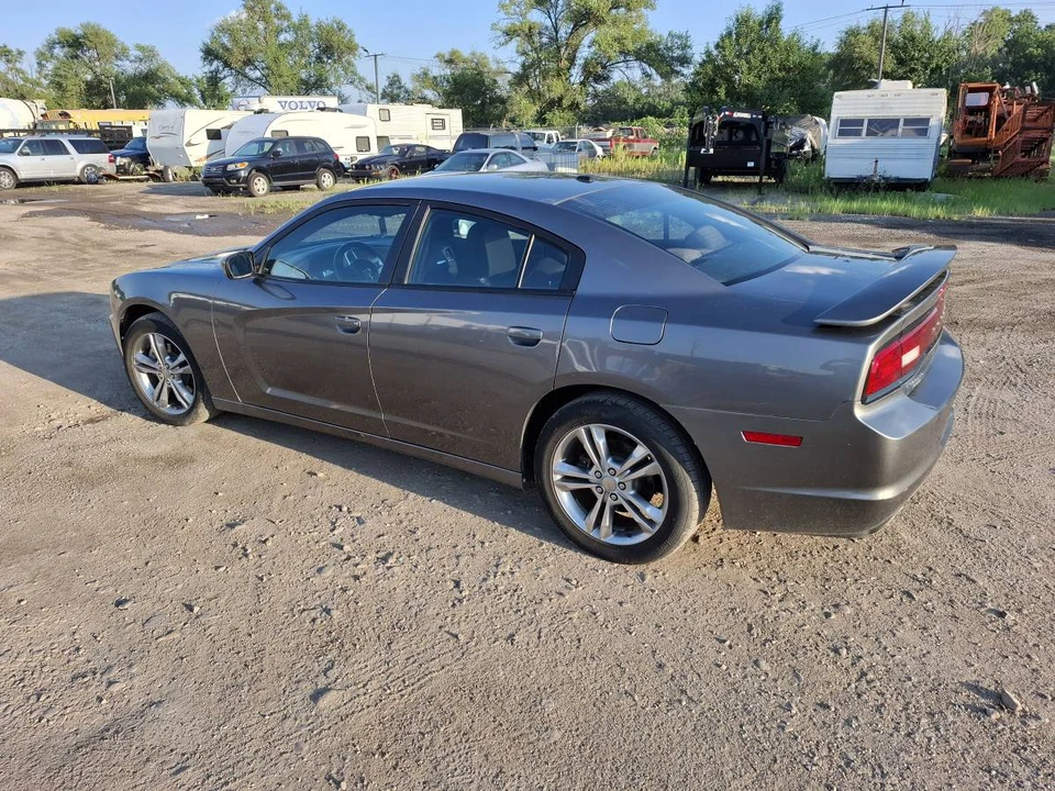 2012 Dodge Charger 7th Gen - Image 3 of 15