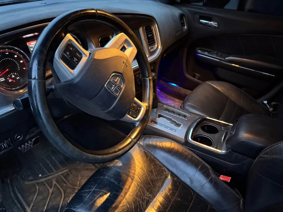 2012 Dodge Charger 7th Gen - Image 2 of 4