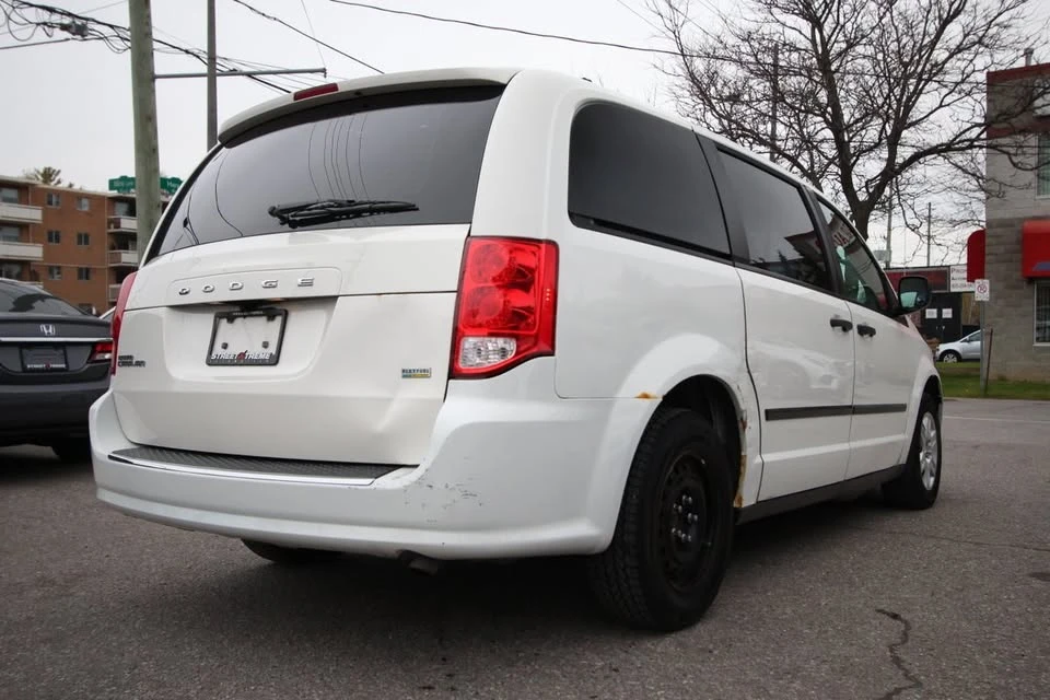 2012 Dodge Caravan - Image 8 of 20