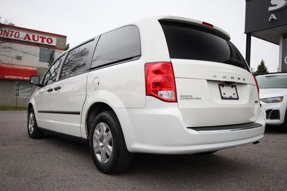 2012 Dodge Caravan - Image 9 of 20